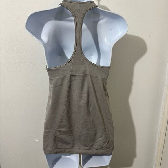 Lululemon athletica gray tank top sz 8 A724 - Picture 2 of 6